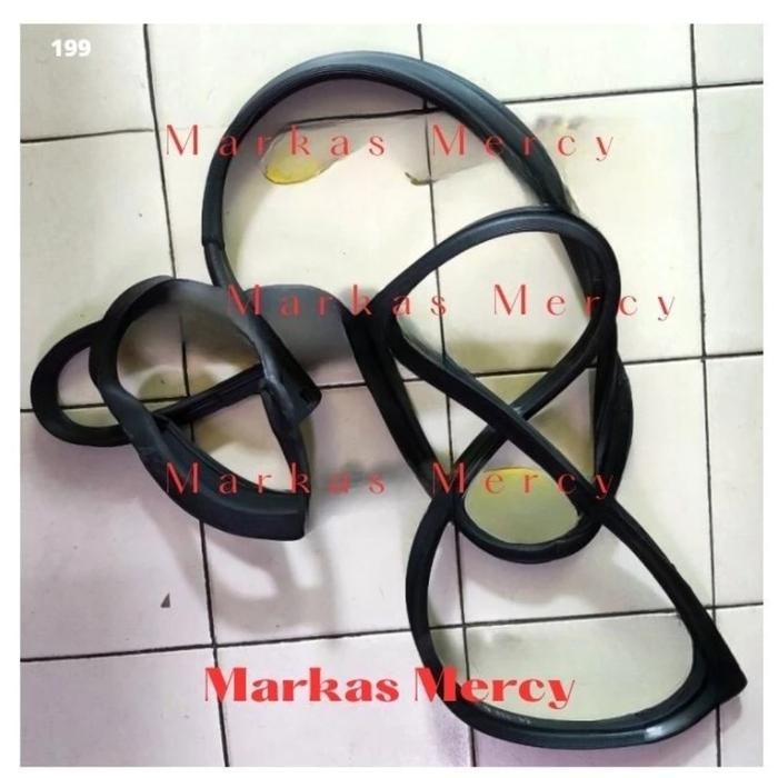 karet pintu w 124 mercy boxer