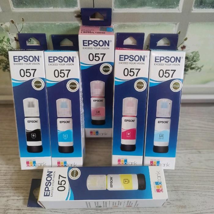 

Tinta Epson 057 harga untuk 1set / 6warna (Black, Cyan, Yellow, Magenta, Light Cyan, Light Magenta)