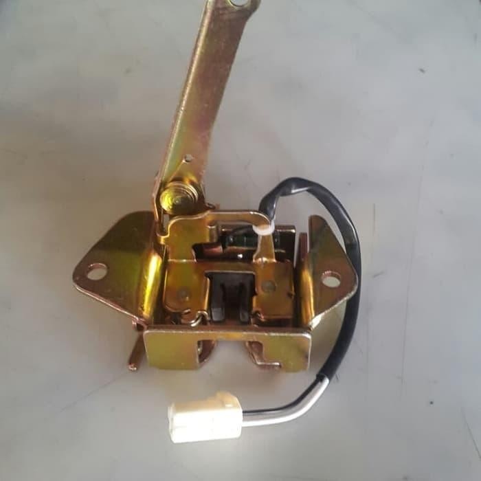 Door Lock Pintu Bagasi Avanza-Xenia 2004-2011