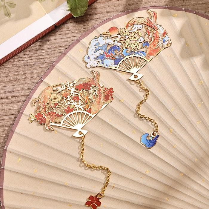 

Promo Specialvoryu Pembatas Buku Motif Kipas Gaya Klasik Kekaisaran - Berongga