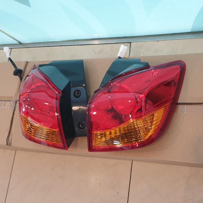 Stoplamp Lampu Belakang Mitsubishi Outlander Sport