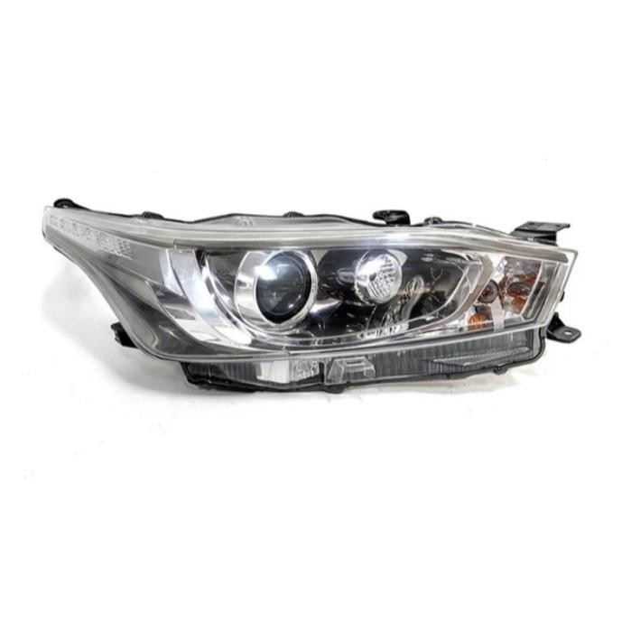 Headlamp Kanan Yaris 2014 - 2017 Second
