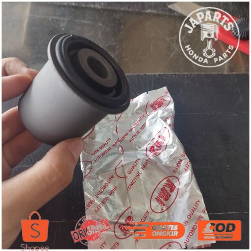 Bushing Knuckle Arm Belakang Bawah RBI Honda CRV RE Gen 3 2007-2012