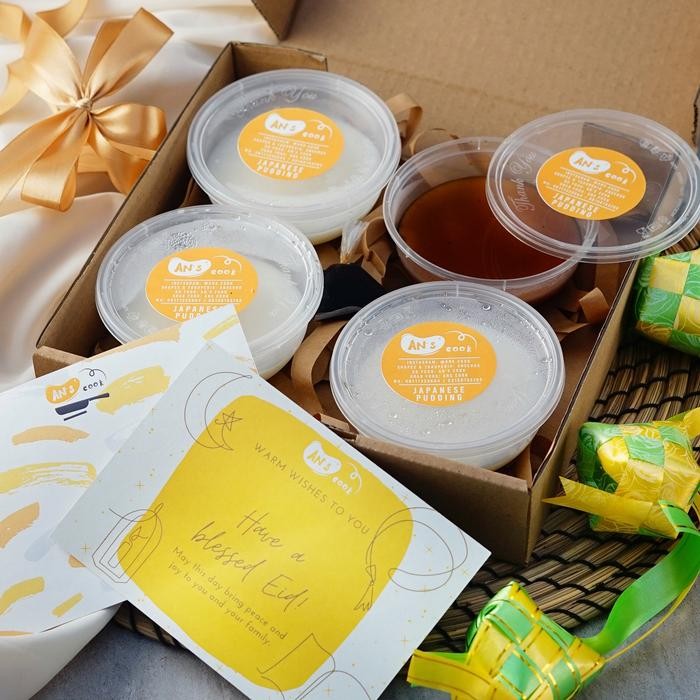 

Hampers box isi Japanese Milk Pudding with brown sugar ala gyukaku