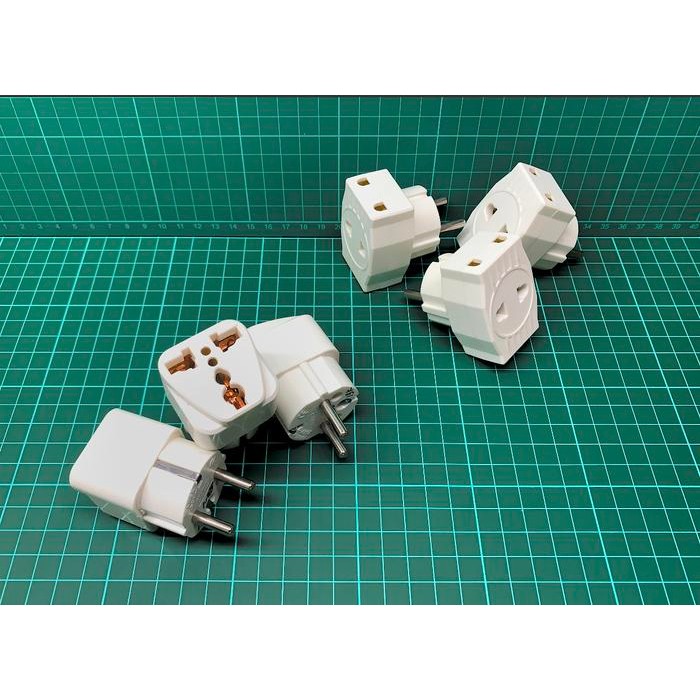 PJ Colokan Kaki 3 ke 2 / Over Steker Kaki 3 ke 2 SHUKAKU