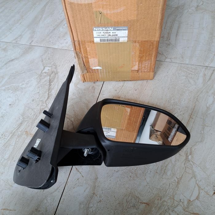 SPION DATSUN GO KANAN ASLI NISSAN