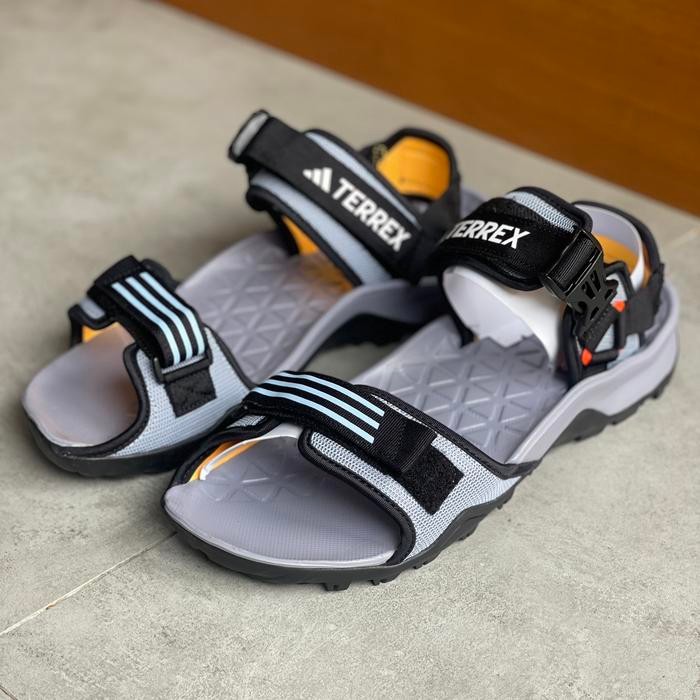 ADIDAS CYPREX ULTRA DLX SENDAL SANDAL GUNUNG SIZE 46 47 UKURAN BESAR