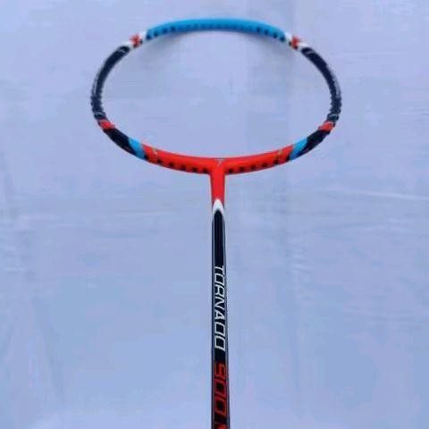 Raket Flypower Tornado 900N