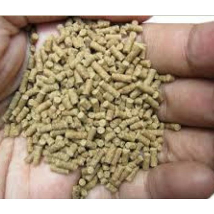 Hiprovite Bravo 512 berat 50kg Pakan ayam(pur ayam) produk cp