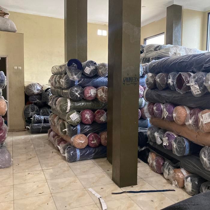 

KAIN SPANDEK BALON PREMIUM KILOAN KODE 1370