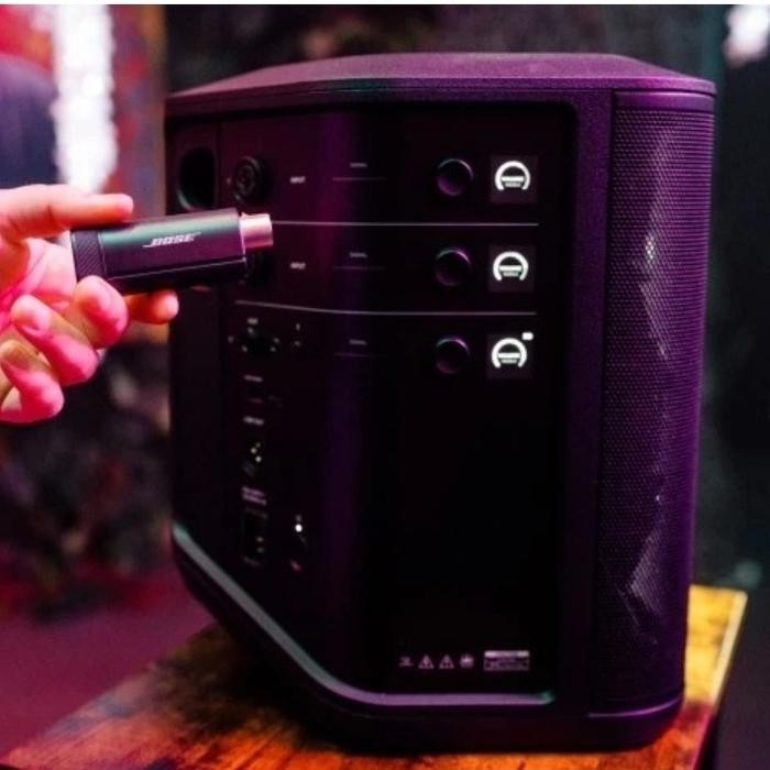 BOSE WIRELESS MIC/LINE TRANSMITTER XLR BOSE S1 PRO PLUS MIC TRANSMITTER XLR