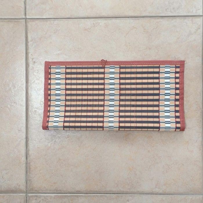 

Cus Tempat Simpan Kuas Kaligrafi China Gulungan Bambu Bamboo Roll