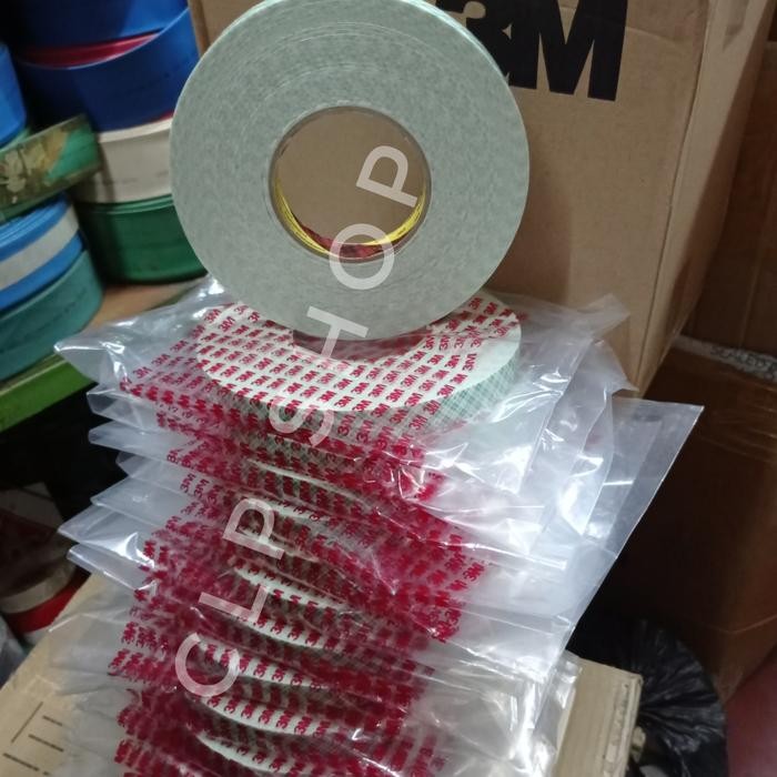 

Stok Baru double tape 4032 3m 18mm25yard