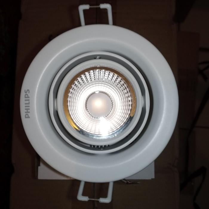 LAMPU LED SPOTLIGHT 59776 POMERON 7 WAT 2700K PHILIPS