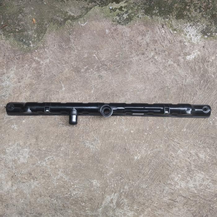 Uppertank radiator Nissan Neo/Sunny