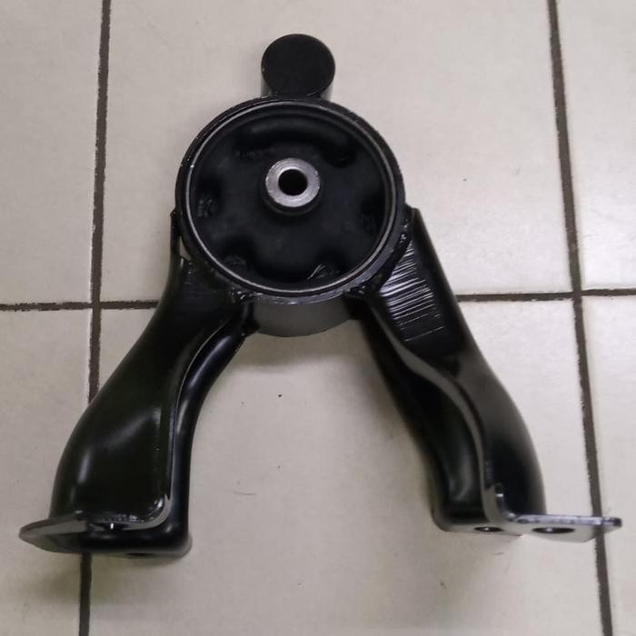 Mounting Monting Belakang Lancer Cedia Cs3 Cs5