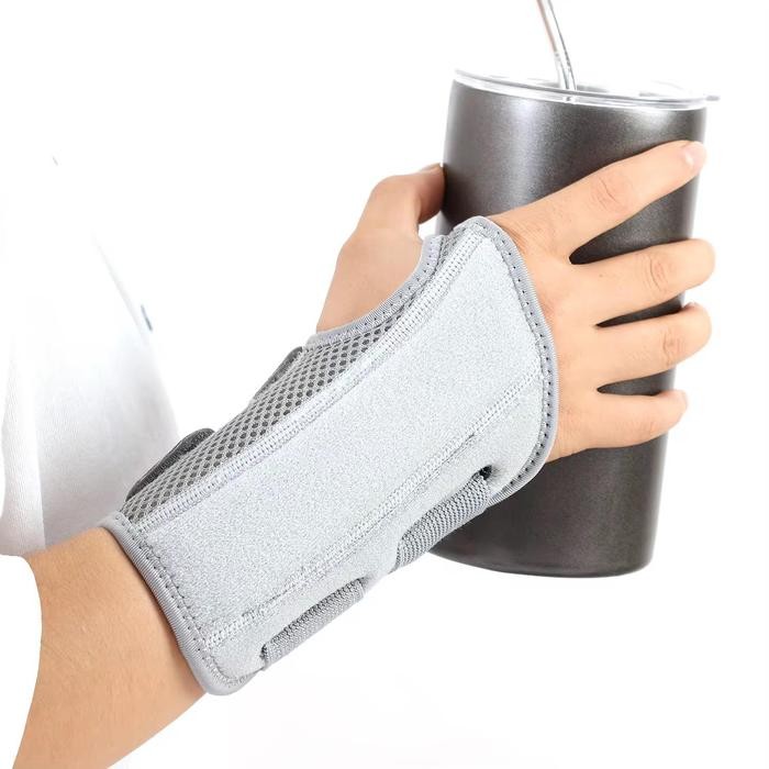 Penyangga Pergelangan Tangan untuk Pemulihan Cedera Sprain Protection Pergelangan Tangan Carpal