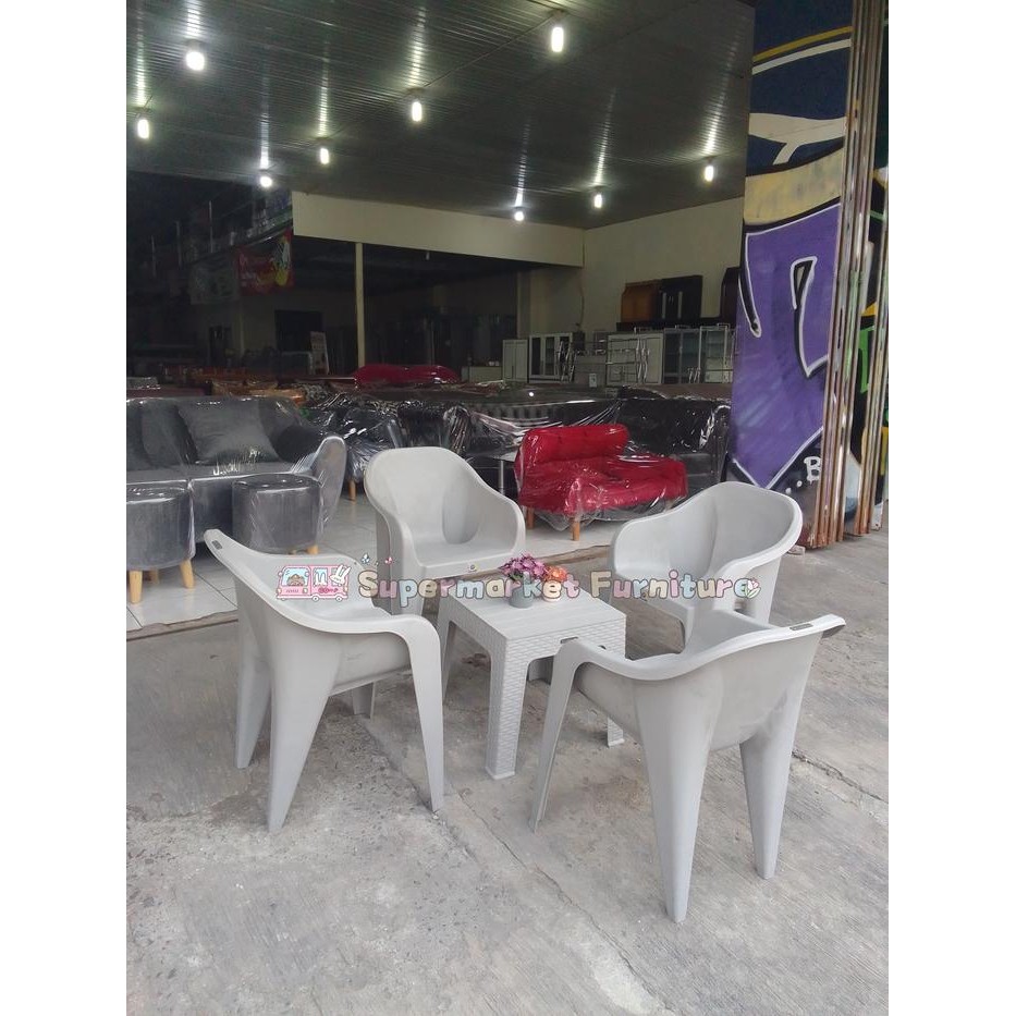 KURSI PLASTIK SET NAPOLLY TCC 500 4KURSI + MEJA MAPAN 45 MURAH