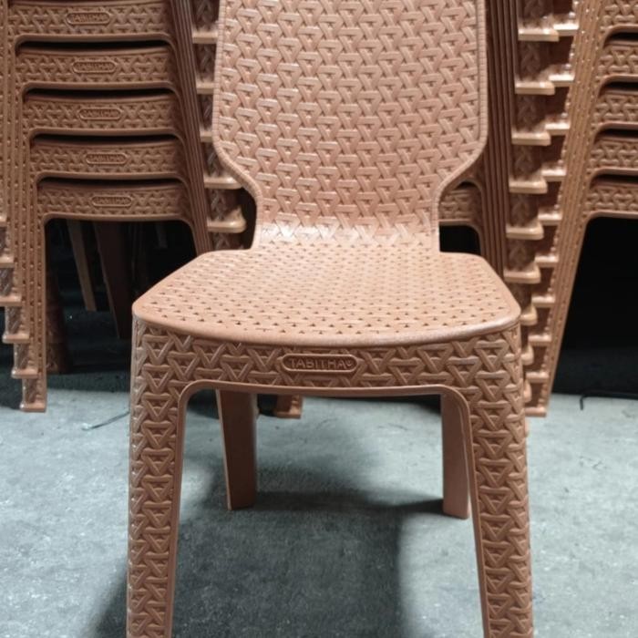 BANGKU PLASTIK SENDER KURSI PLASTIK SENDER ROTAN / KURSI TAMAN TABITHA