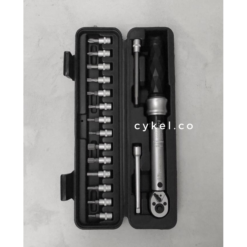 Terlaris bike hand torque wrench YC 617WD 2 bike toolkit alat bengkel sepeda SALE