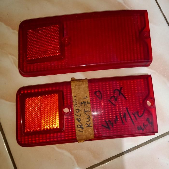 Mika Mica Stoplamp Stop Lamp Lampu Rem Belakang Kanan Fiat 127 Italy