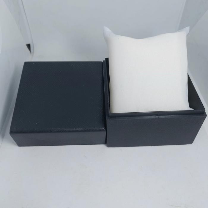 Kotak Jam Tangan Segi KS