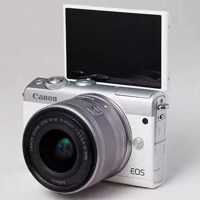 CANON EOS M100 KIT 15-45MM IS STM / KAMERA MIRRORLESS