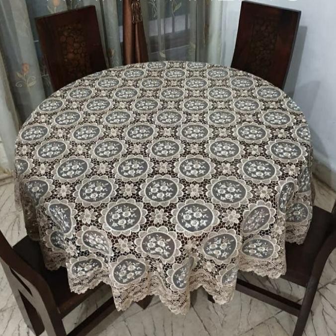 Taplak Meja Bulat Renda Organdi .