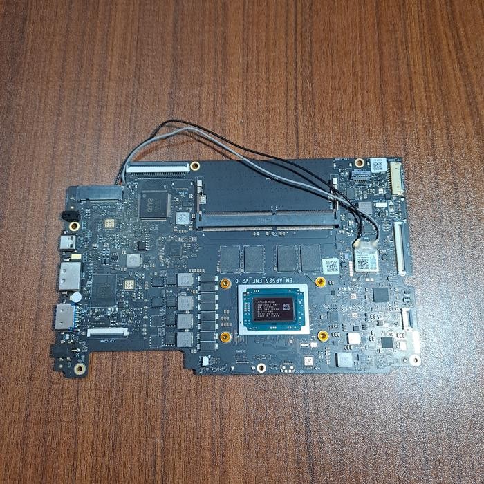MOBO LAPTOP AXIOO SLIMBOOK 14 R5 AMD RYZEN 5 KONDISI RUSAK NO DISPLAY atau MATOT