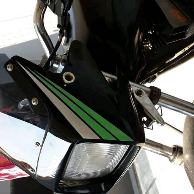 Krodong lampu atau kedok lampu motor yamaha RX Z