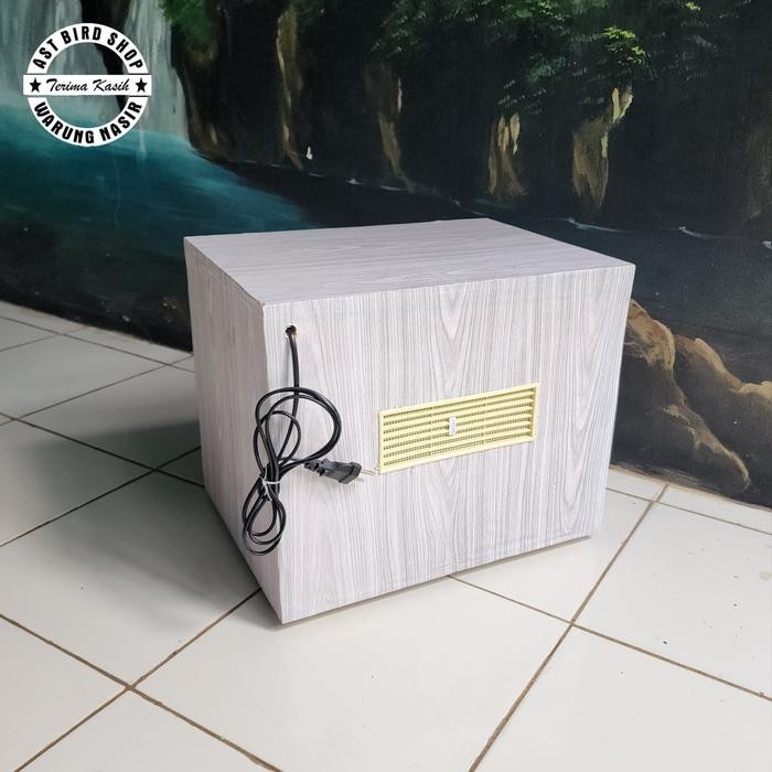 Inkubator otomatis penghangat baby burung cindil