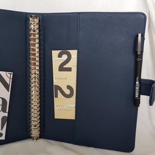 

Flashee Navy Binder Polos Ukuran A5 Ring 20 Binder Eksklusif Organizer Berkualitas Stationery Kode
