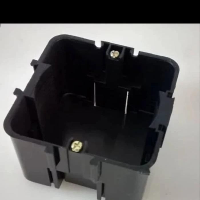 (Expert) tutup stop kontak outdoor waterproof panasonic