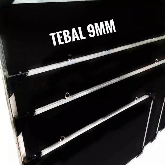 

Papan Tulis White board Gantung 60x90 cm.