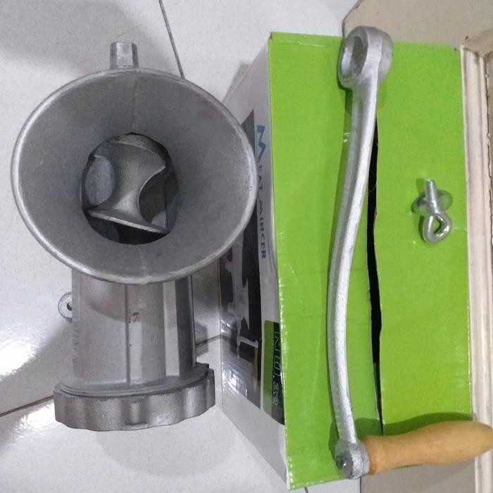 Gilingan daging / kacang Ukuran 32 manual Meat Mincer Besi Cor