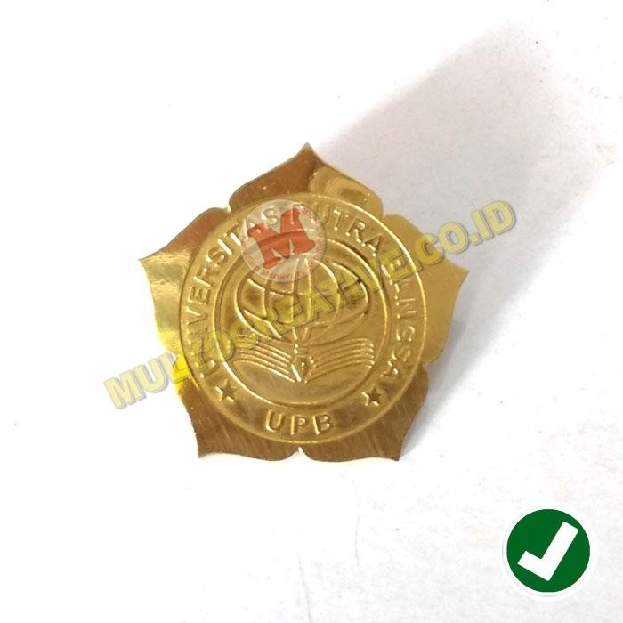 

Pin Universitas Putra Bangsa - Lencana Universitas Murah PREMIUM