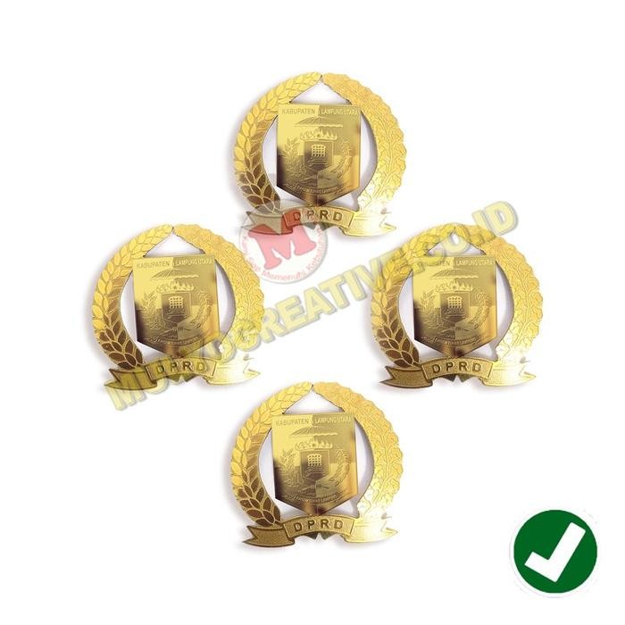 

Pin DPRD Lampung Utara Bahan Logam Bros Padi Kapas Logo DPRD Lampung PREMIUM