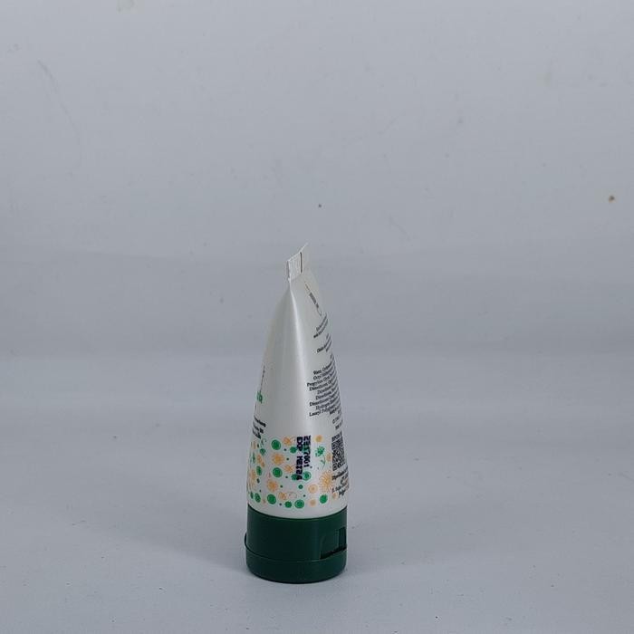 Liz Skincare Bb Cream - Krim Bebas Bercak ( Membantu Menghilangkan Noda Hitam & Meratakan Warna