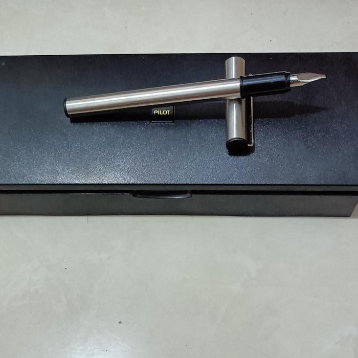 

Pilot Fountain Pen Birdie 85S / Pilot Birdie Fountain Pen 85S / Pilot Stilografica Pen Jadul