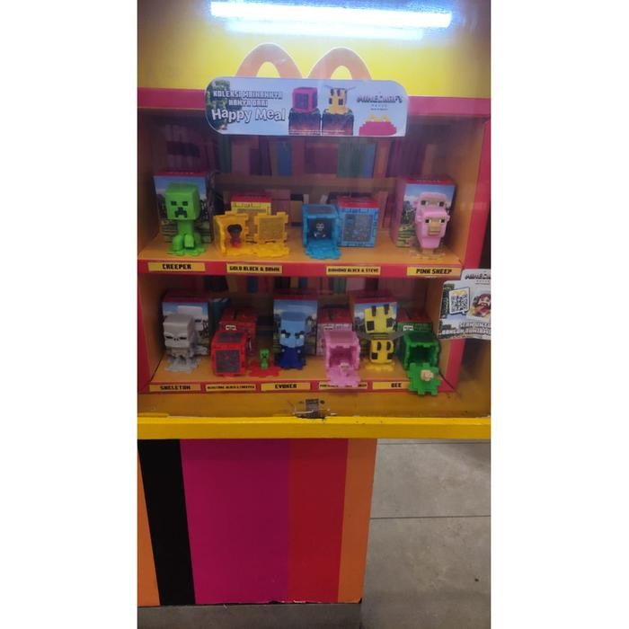 Mcdonald x Minecraft Happy Meal Mcd Mcdonalds Minecraft movie
