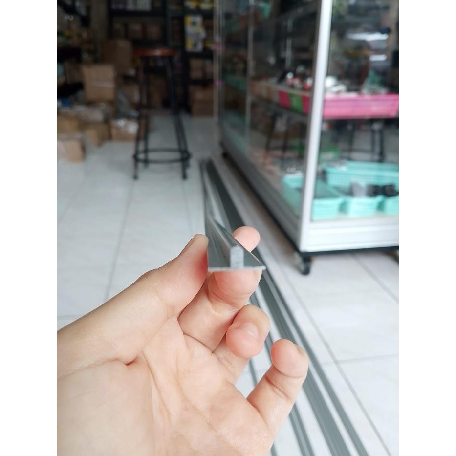 LIS T ALUMINIUM 3METER CA