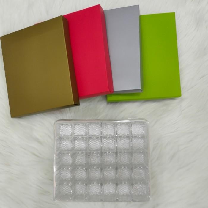 (Expert) Kotak Dus Nastar Kue Kering warna (MERAH) Sekat Mika 20/30