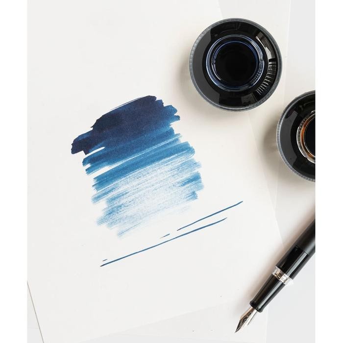 

Nagasawa Kobe Ink 50ml No. 38 Kitanozaka Night Blue