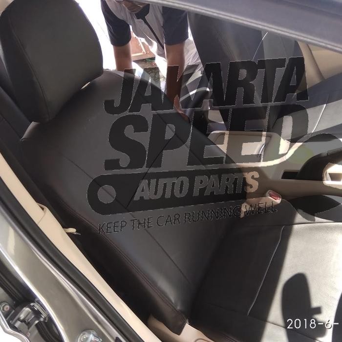 TOP PROMO SARUNG JOK KULIT XPANDER MITSUBISHI - PORSHE CHEROKEE
