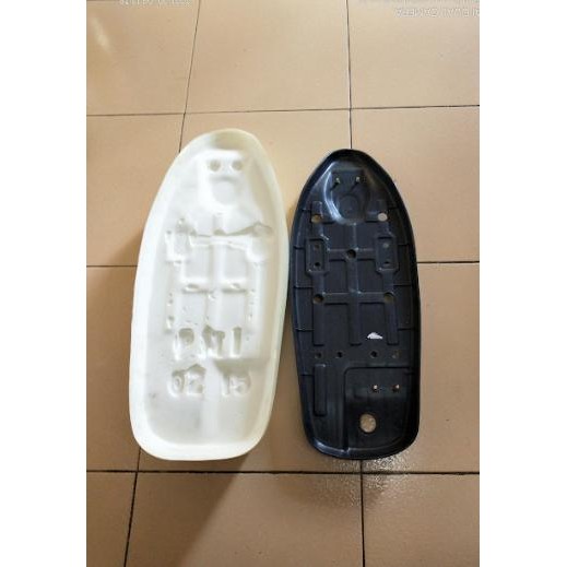 FIBER JOK C70/Busa jok motor honda BEKJUL/c70/plastik jok c70