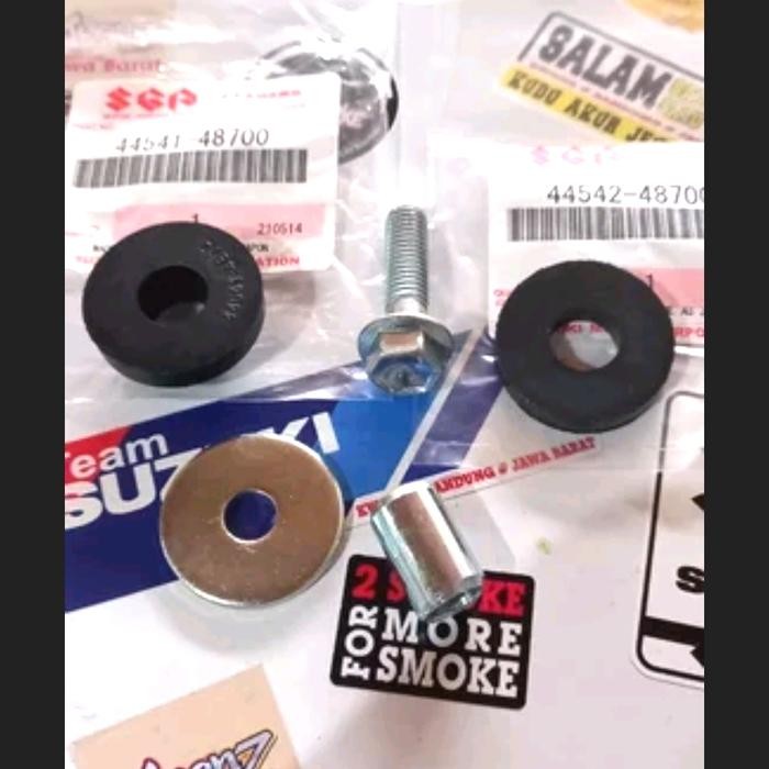 karet baut tangki Suzuki Ts125 original Karet baut tangki belakang Suzuki Ts125 karet bantalan