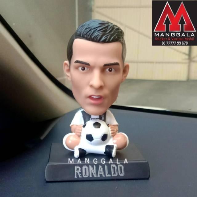 [Expert] Boneka Pajangan Goyang Bobble Head Dashboard Mobil Ronaldo Juventus