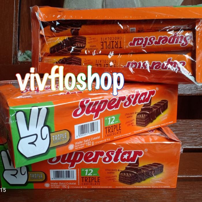 

Ger Wafer Superstar / Superman Triple Chocolate Kemasan Box (12 x 18 gram)