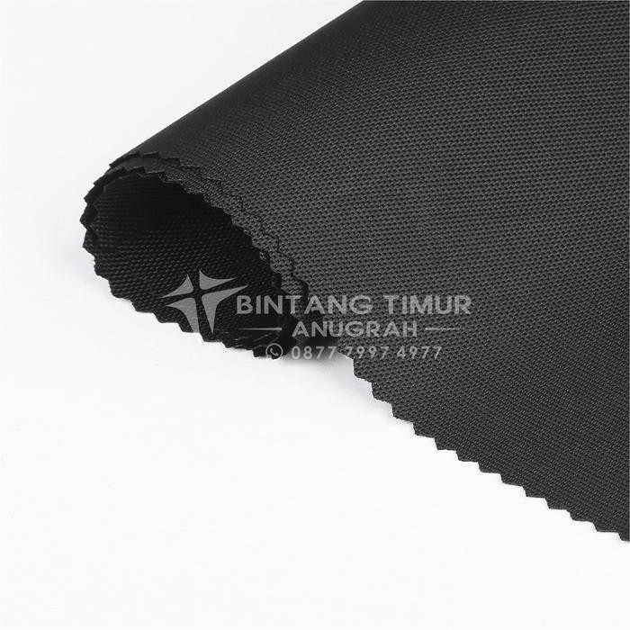 

BAHAN KAIN TAS CORDURA NYLON NILON 1000D PU UREX GLOSSY POLYESTER KODE 102