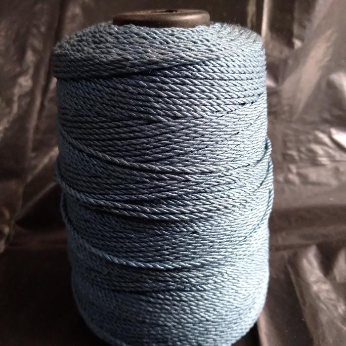 Benang Nilon Layangan Koang Ukuran Besar *